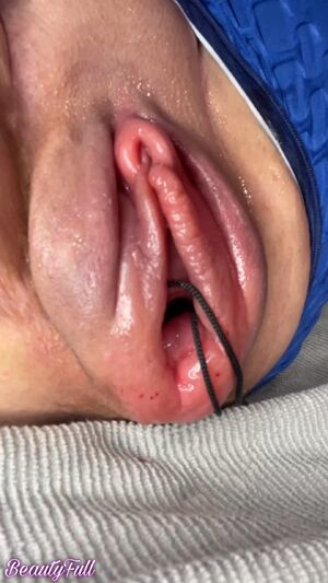 Alotta Vagina Extreme Fat Pussy Glass