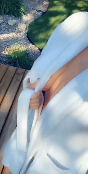 I’m giving the neighbors an eyeful...anyone need to borrow a cup of sugar?