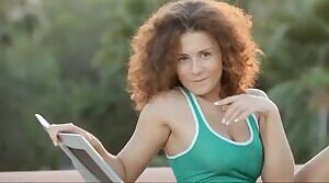 Sexy babe slammed outdoors