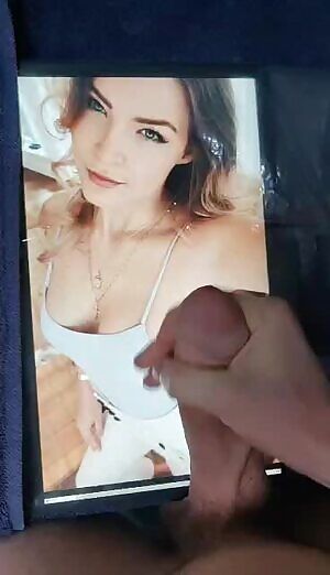 Premium tributes, selling through cash app. Will tribute whatever you want. DM if interested