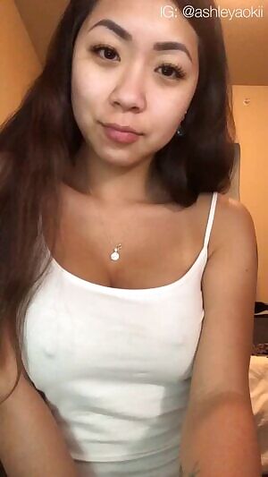 anybody like some simple old boob squishies?