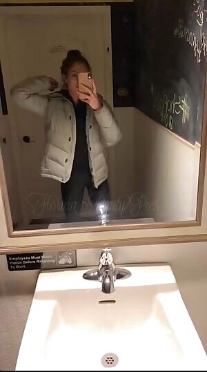 Catch me at the bar😜