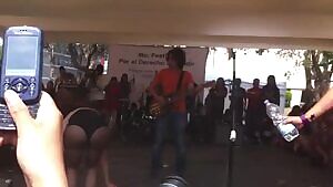 Jessy Bulbo goes from a nipslip to a full on flash