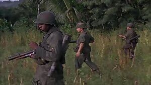 Average service day in Vietnam