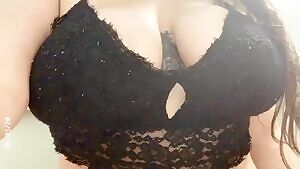 As you’ve all been so kind here’s a tittydrop for you ❤️