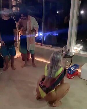 /r/walkingbecausebutt