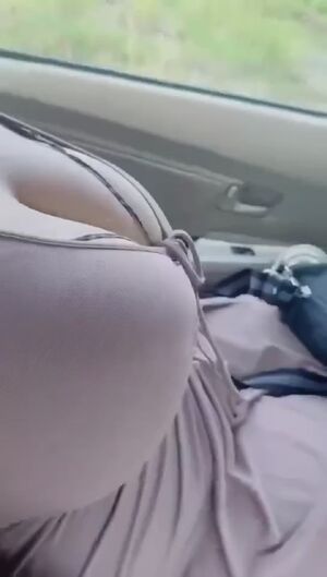 Clapping Boobs Amateur Big Tits Bouncing
