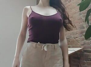 A little summer morning titty drop and grope 🌿