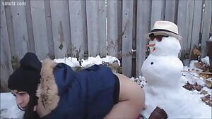 Girl fucking a snowman
