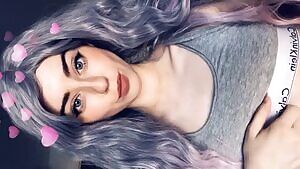 This teenage college sex kitten wants to play with you \\ 🍑 \\