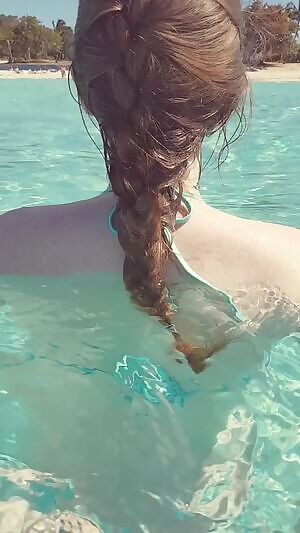 lashing underwater at the beach ;)