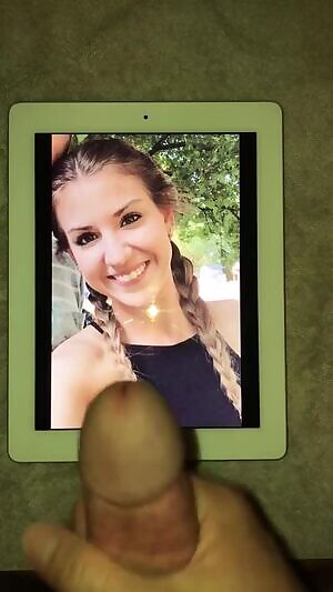 Love those French braids. Video with sound in comments