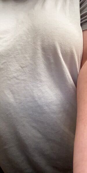 Always taking videos to tease daddy with 😈🥰