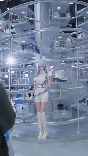 CHINESE NSFW Asian Cosplay Model Sexy