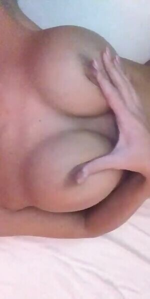 Big boobies and slim body?