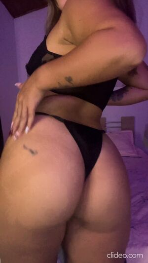 Kpop littlegothinheels matureasianwife pink hair pinup
