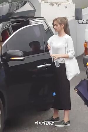 TWICE - Tzuyu