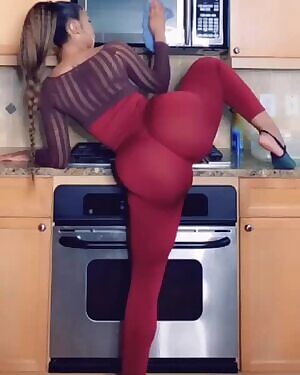 @lovelynicocoa cleaning the stove