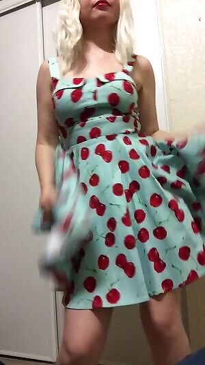 Pull my dress off so the fun can begin. 💕