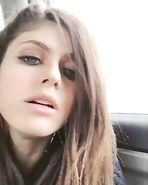 Alexandra Daddario is so fucking hot