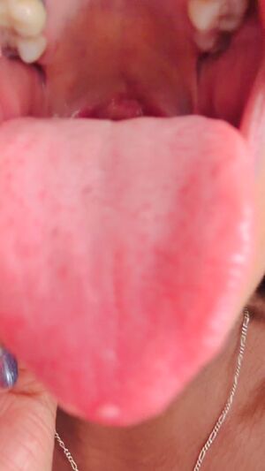 Giantess Women Kinky Tongue