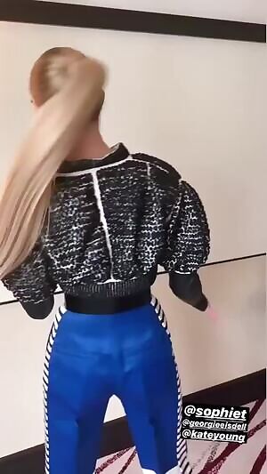 Sophie Turner's ponytail would make for a perfect handlebar