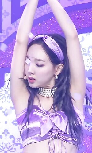 Her gaze is driving me crazy