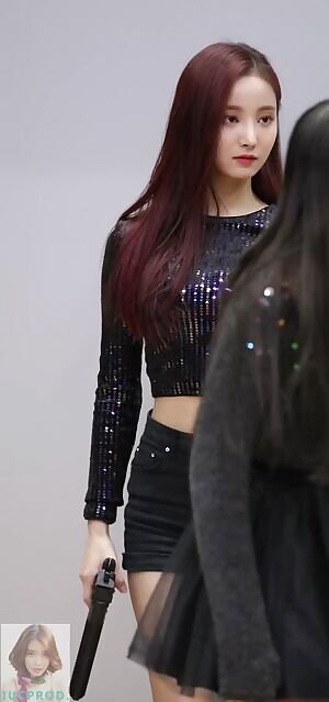 Momoland - Yeonwoo