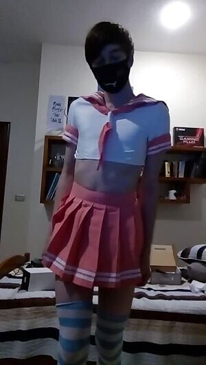 Look mom! No panties!