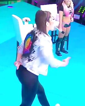 Bayley is so fuckable