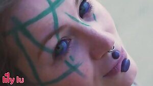 Somewhere on an empty beach... Do you like it ?