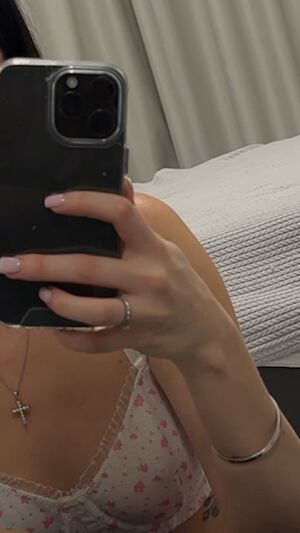 Pussy Fingering Dirty Feet Masturbating Naked