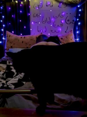 Our cat felt he belonged in the video 🤣