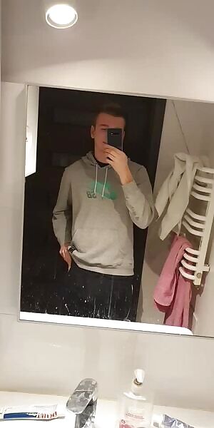 Any mirror cleaners available?