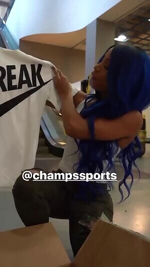 Freaky Sasha showing how she rides dick