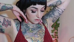 Love seeing pretty girls doing filthy things? Then you’ll love my premade and heavy taboo ! Or treat yourself to your ultimate fantasy with a custom video 🔥