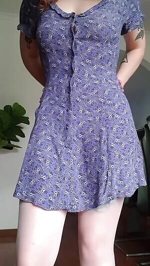 Oh look what the cat dragged in, the Oncoming Storm! ⛈🌹