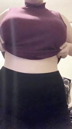 First tiddy drop 😋 F