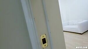 Squirting w/ Mandy Muse