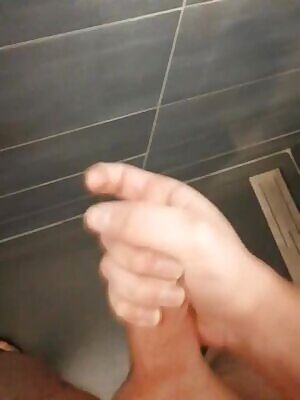 First Time posting her, kinda nervous about what you think about it ladies