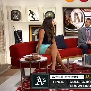 Lauren Shehadi showing off those sexy legs