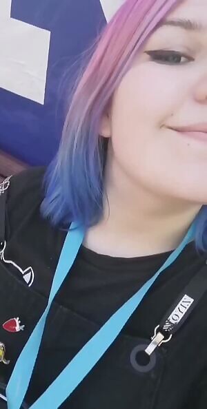 Tribute her if you want this vid with sound and send to kik foxtrot399