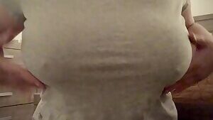 Some real big tits for daddy