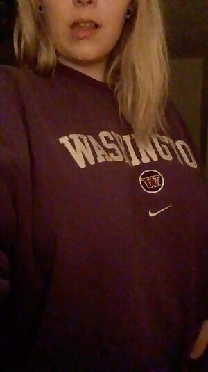 Hopefully this #Washington fan can cheer you up