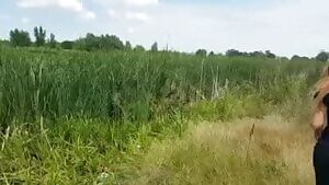 Quicky Hot Public Sex in Nature