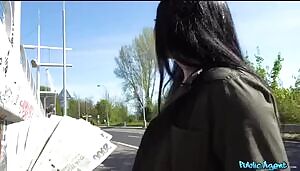 PublicAgent - Amilia Onyx Cash tempts busty American to fuck