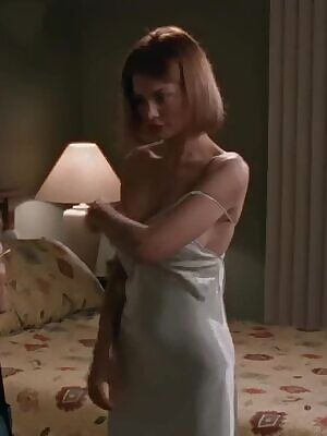 Did anyone else get to watch The Outer Limits as a kid? Remember Sofia Shinas?