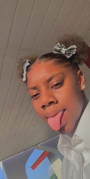 She loves sucking cock in front of me