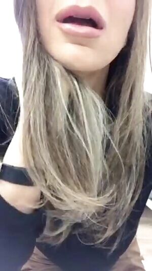 office lips...x2 💋