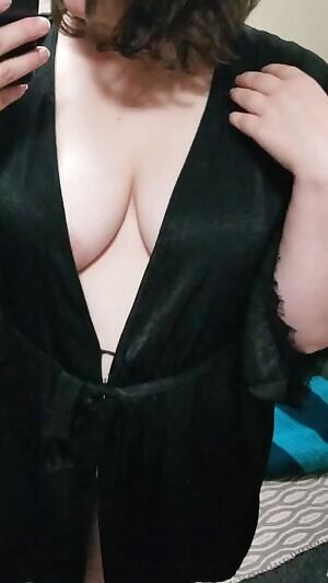 a reveal with a shiny little surprise 😘